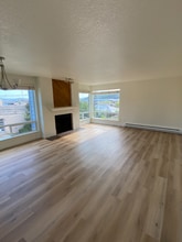 Building Photo - 1404 W Boston St