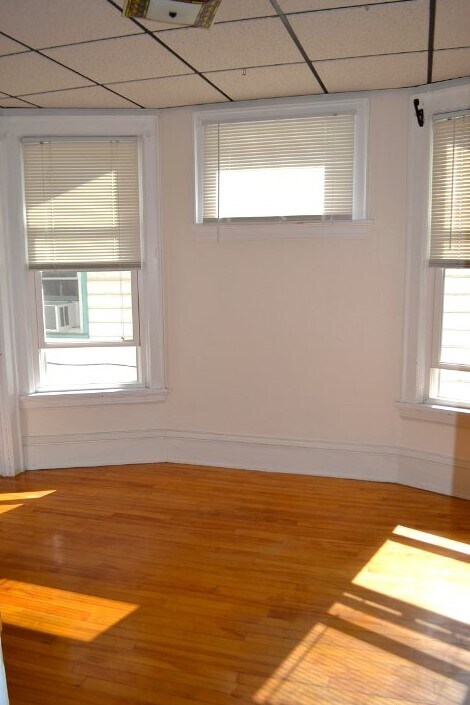 Foto del edificio - 1037 Jenifer St