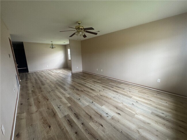 Foto del edificio - 1302 N 22nd St
