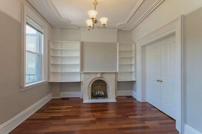 Building Photo - 294 Pavonia Ave