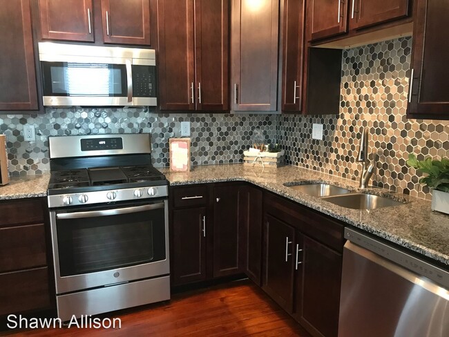 Building Photo - 2 br, 1 bath House - 5363 Odell