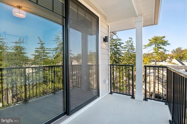 Foto del edificio - 35 Chestnut Rd