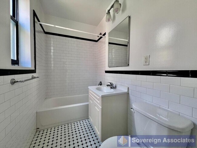 Building Photo - 0 bedroom in New York NY 10032