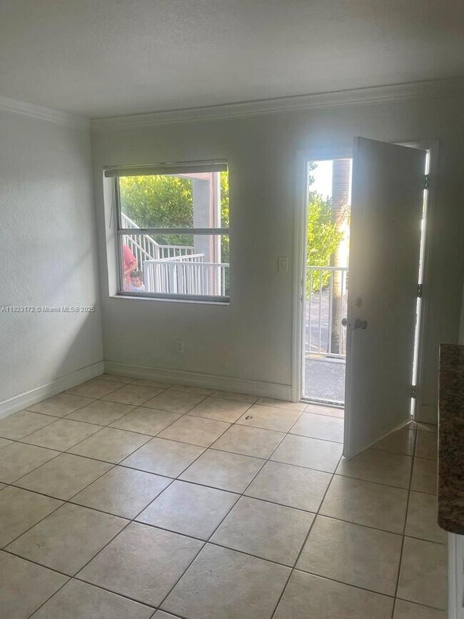 Building Photo - 7101 SW 89th Ct