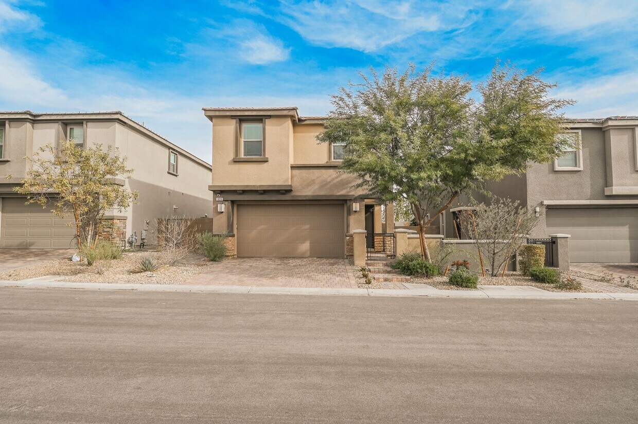 Summerlin West Location - Ready for move-in - Summerlin West Location -  Ready for move-in