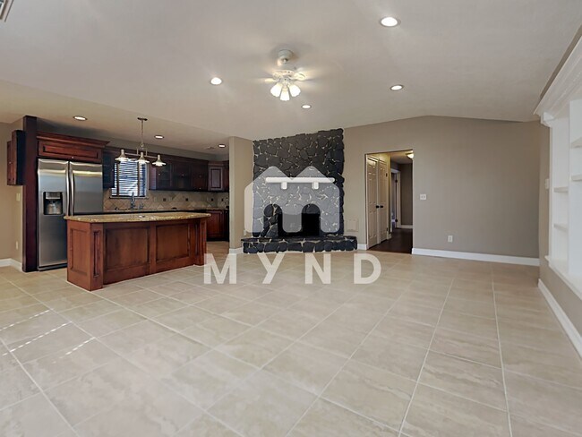 Building Photo - 3219 Glen Spring Dr
