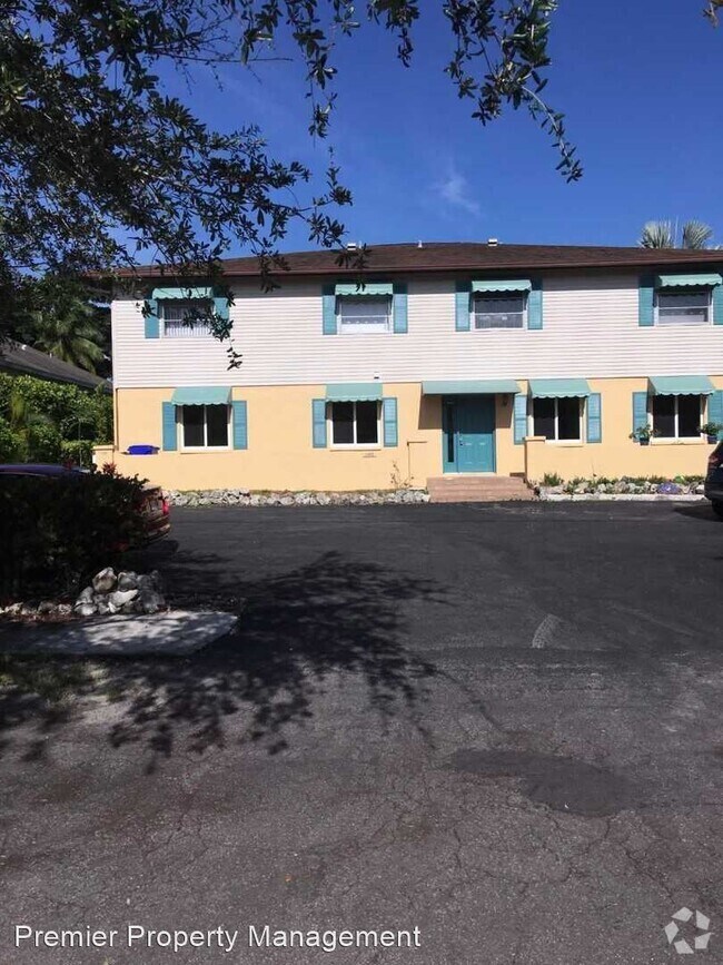 Royal Harbor Houses under 2,500 Naples, FL 1 Homes