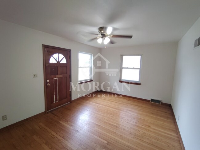 Foto del edificio - 618 Henry St