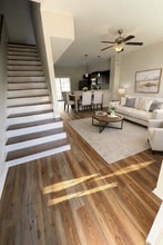 Building Photo - 1182 Long St