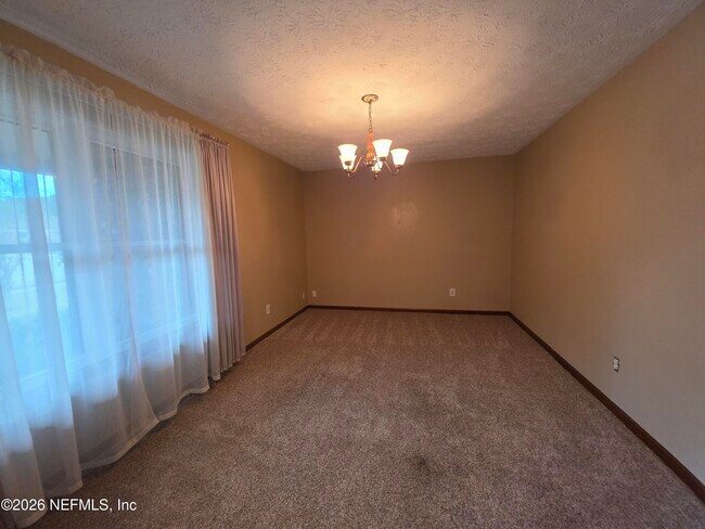 Foto del edificio - 8879 Heavenside Ct