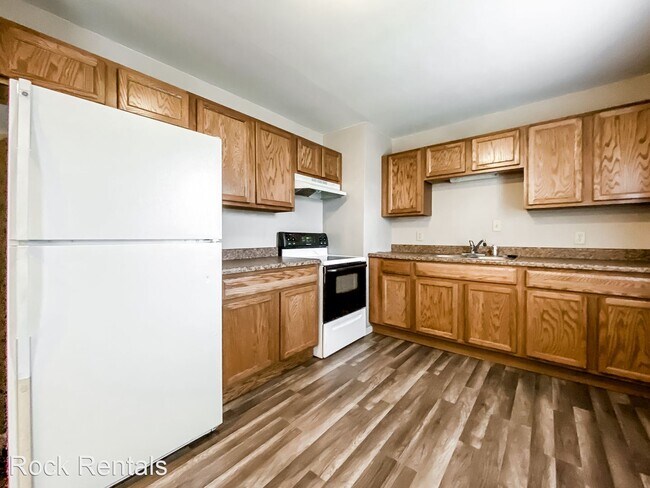 Foto del edificio - 3 br, 1 bath House - 19 Sunset Dr