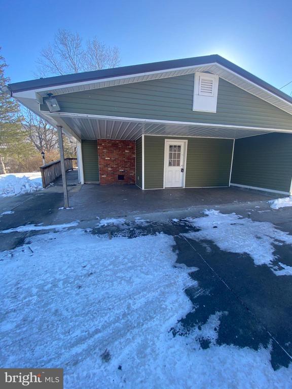 Building Photo - 71 Boddy Ln