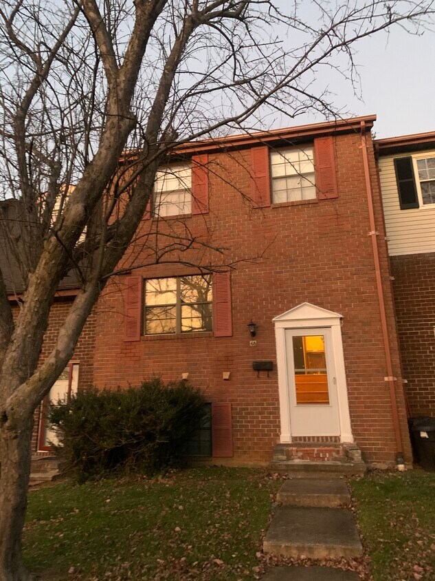 68 Pickersgill Square, Owings Mills, MD 21117 Townhouse for Rent in