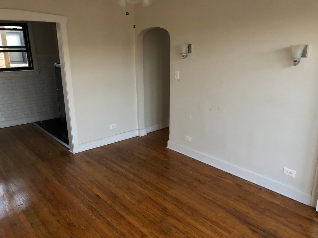 Foto principal - 6364 N Hermitage Ave