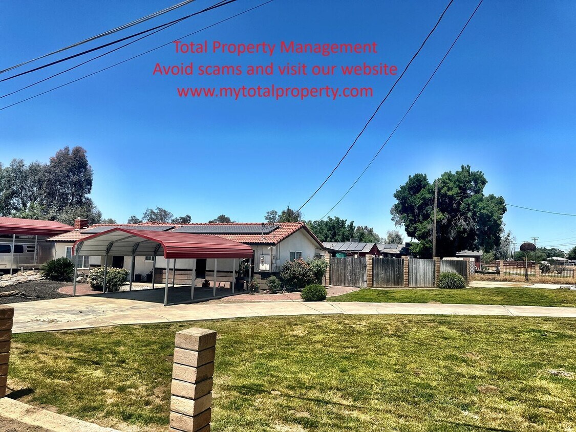Primary Photo - 10480-9 1/2 9 1/2 Ave