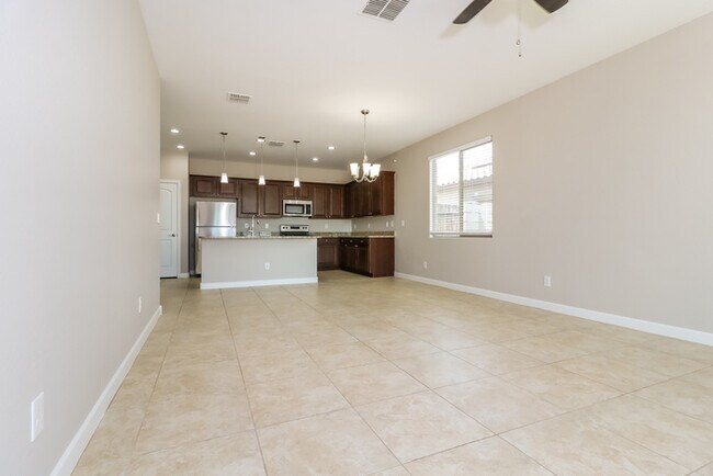 Foto del edificio - 23775 W Magnolia Dr