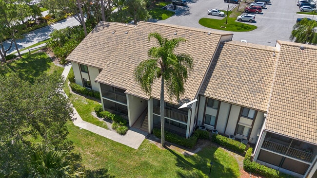 Foto del edificio - 2703 SW Matheson Ave
