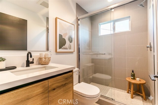 Foto del edificio - 5018 Pickford St