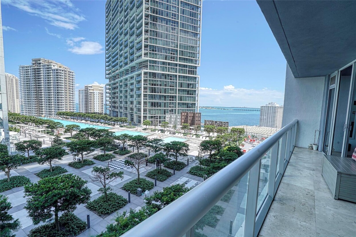 Foto principal - 485 Brickell Ave