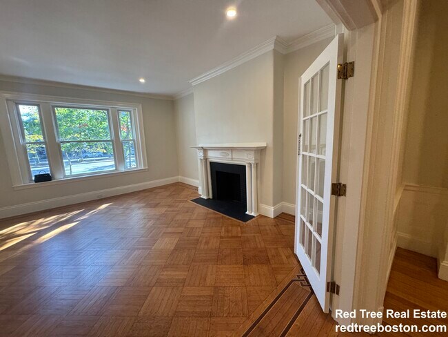 Foto del edificio - 1726 Beacon St