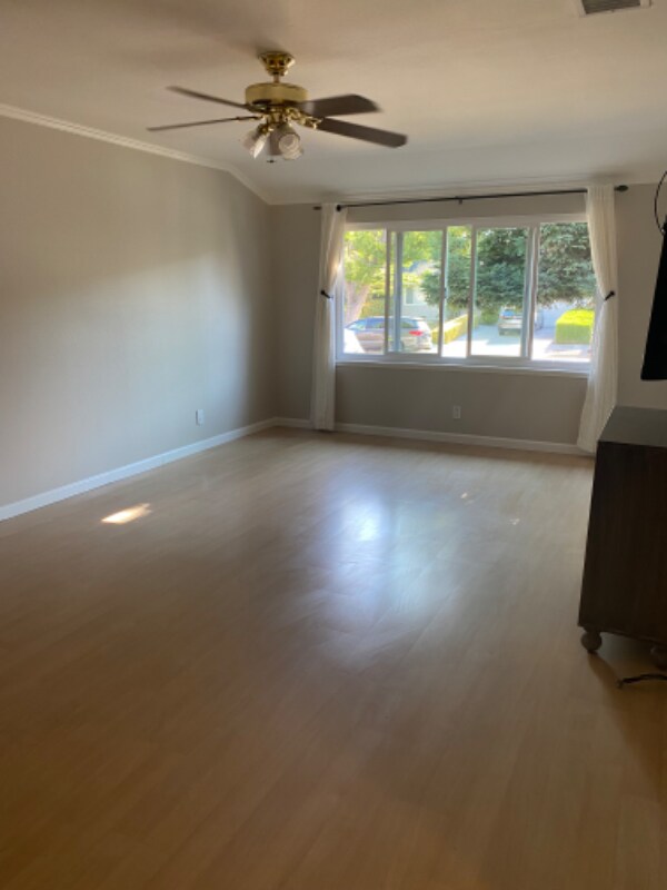Foto del edificio - 1673 Ardenwood Dr