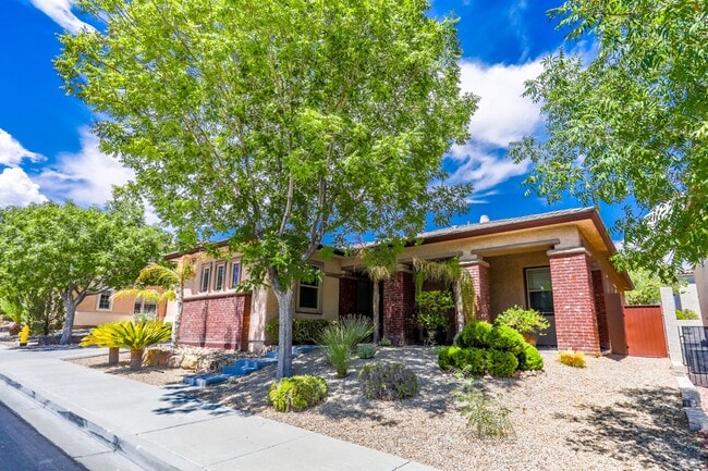 Foto del edificio - Fabulous Single Story 3 Bedroom Home Conve...