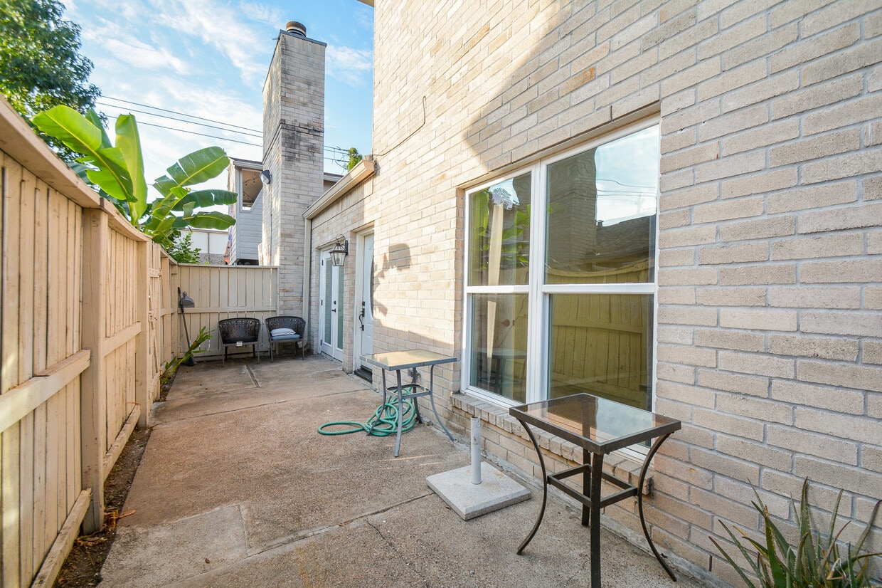 Photo - 9509 Windswept Ln (Houston, TX)