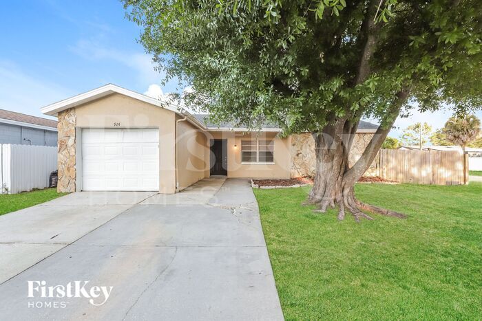 Foto principal - 924 Axlewood Cir