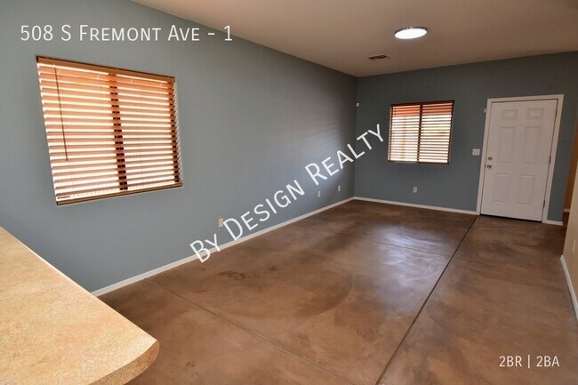 Foto del edificio - 2Bed/2Bath Home - Less than 1.5 miles from...