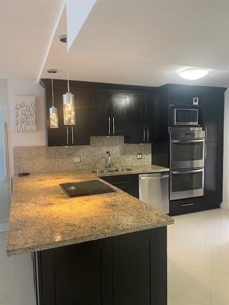 Foto del edificio - 3090 N Course Dr