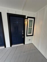 Building Photo - 1156 Orange Ave