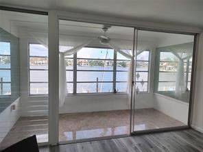Foto del edificio - 2 br, 2 bath House - 2727 Yacht Club Blvd ...
