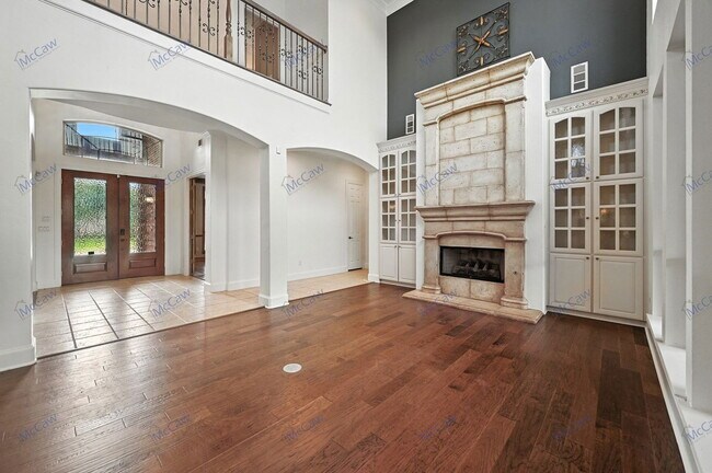 Building Photo - 959 Roxbury Way