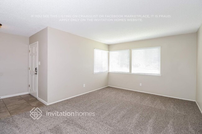 Building Photo - 2808 Notre Dame Dr