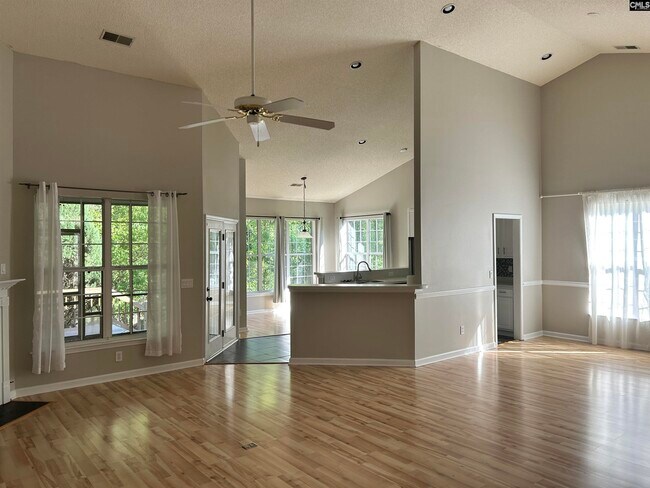 Foto del edificio - 480 Indigo Ridge Dr