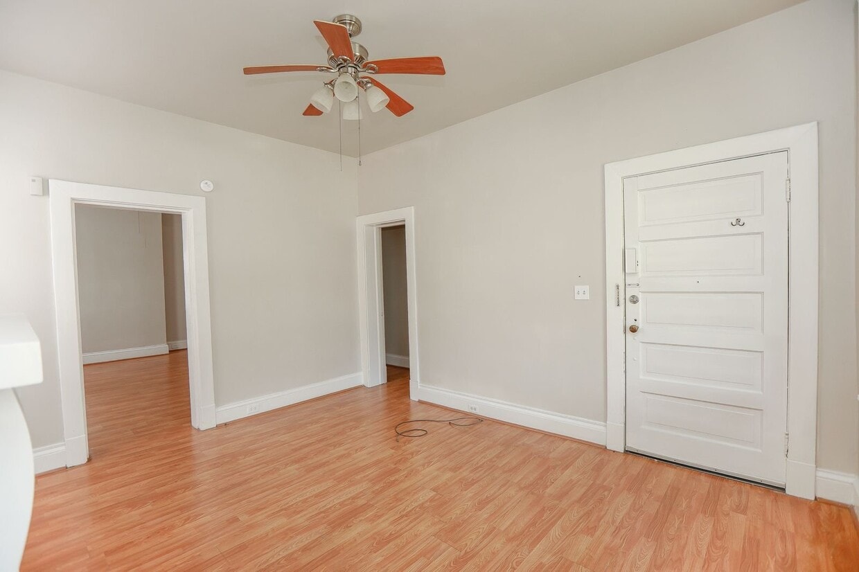 Photo - 1439 Moultrie Ave (Norfolk, VA)