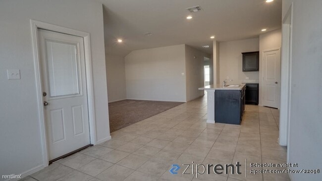 Building Photo - 4 br, 2 bath House - 10328 Fort Croghan Tr...