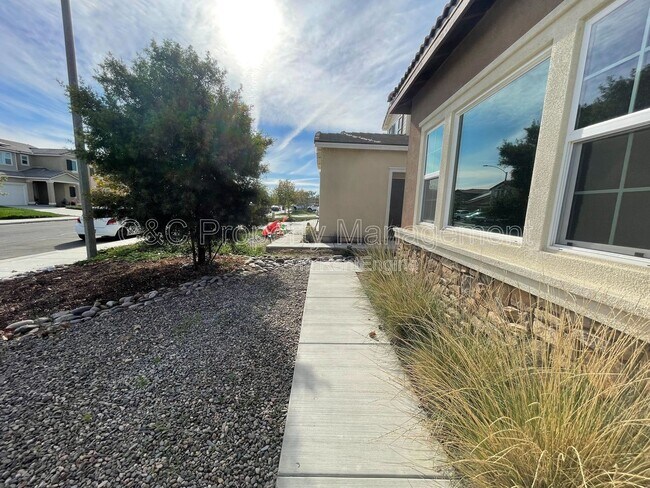 Building Photo - 26751 Orchid Ct