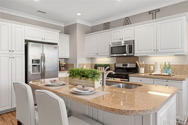 Building Photo - 106 Coralwood