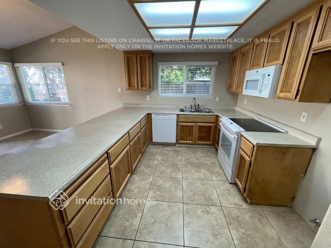 Building Photo - 4913 Adorn Ct