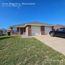 Building Photo - 2603 Alma Dr