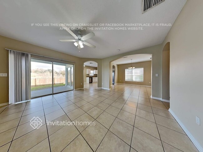 Foto del edificio - 3624 Hunting Creek Loop