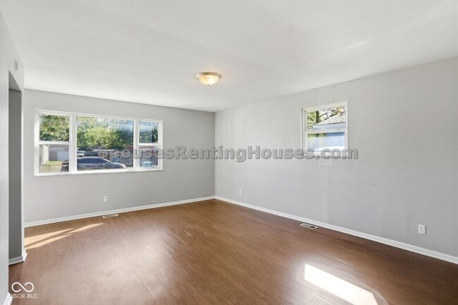 Building Photo - 1414 Ingomar St