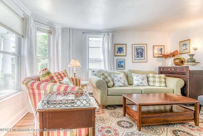 Foto del edificio - 59 Kingsley Pl