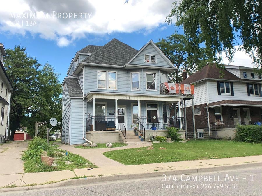 Primary Photo - Gorgeous Newly Renovated Apartment ALL INC...