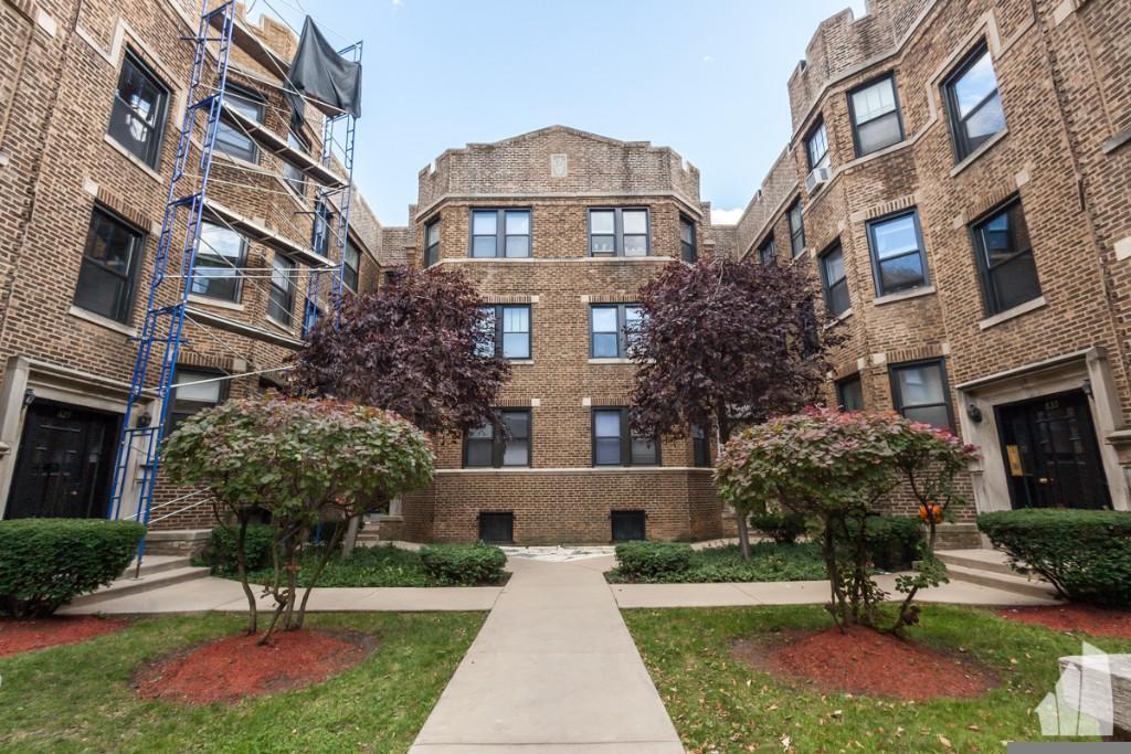 Foto principal - 1 bedroom in Chicago IL 60657