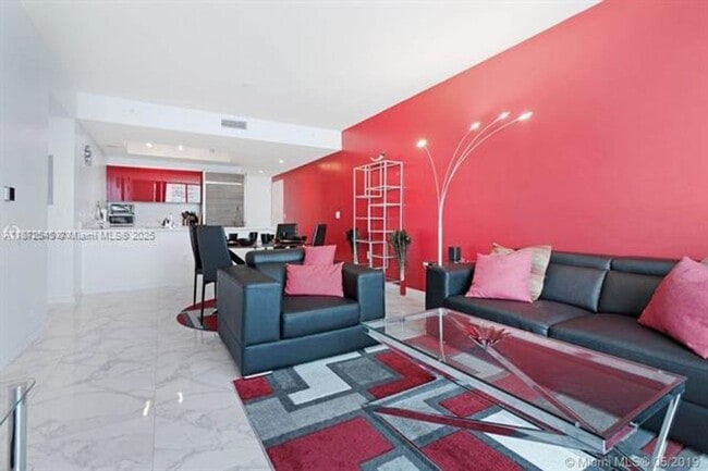 Photo - 1100 S Miami Ave Apartment