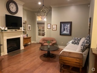 Building Photo - 502 Doloria Dr
