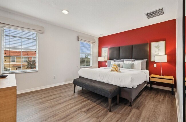 Building Photo - 3004 Bird of Paradise Ln