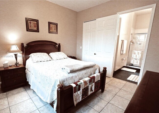 Foto del edificio - 4602 SW 160th Ave
